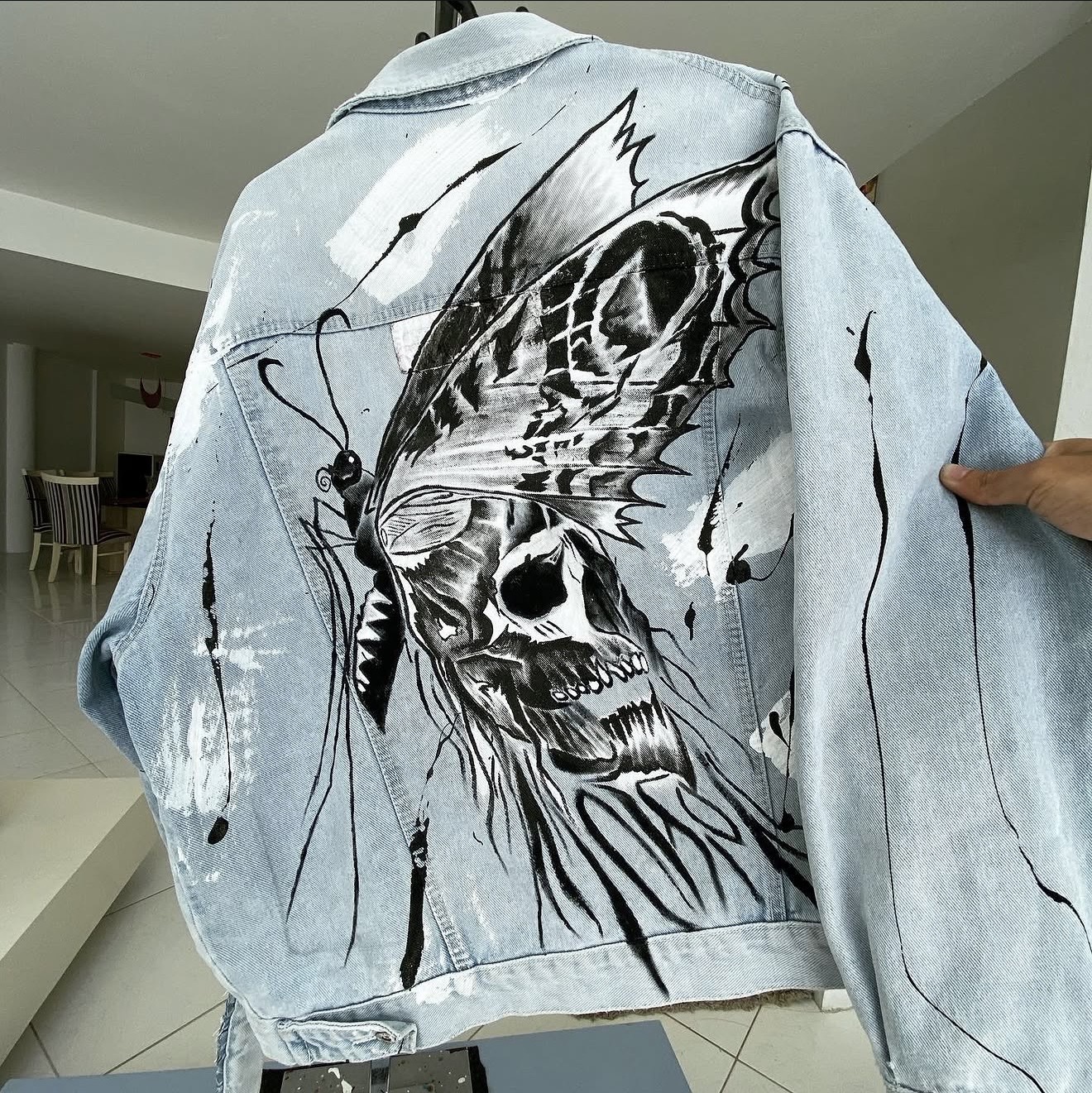 Jacket custom art caveira/ Mari 030